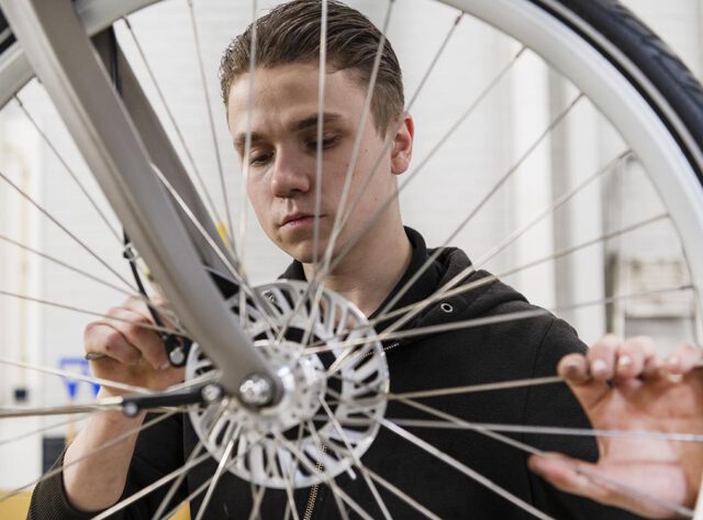 Braat Auto's - Fiets reparatie