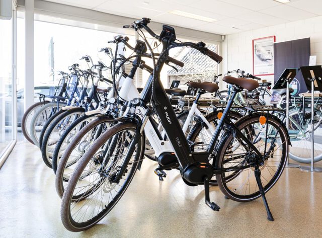 Braat Auto's - Showroom E-bikes